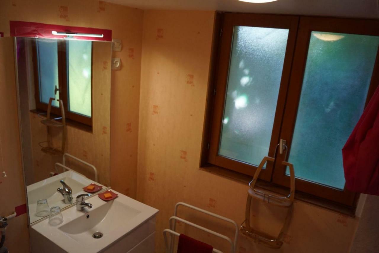 La Petite Maison Dans La Prairie Cassaignes Eksteriør bilde